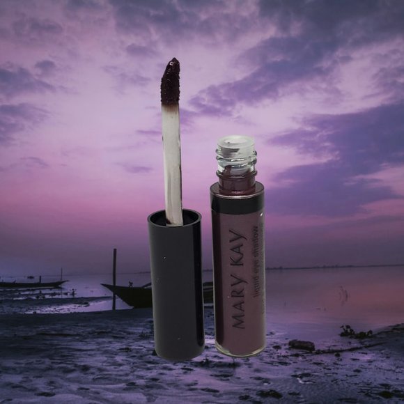 Purple Nova Li*uid Shimmer Eyeshadow - Mary Kay - Picture 7 of 7